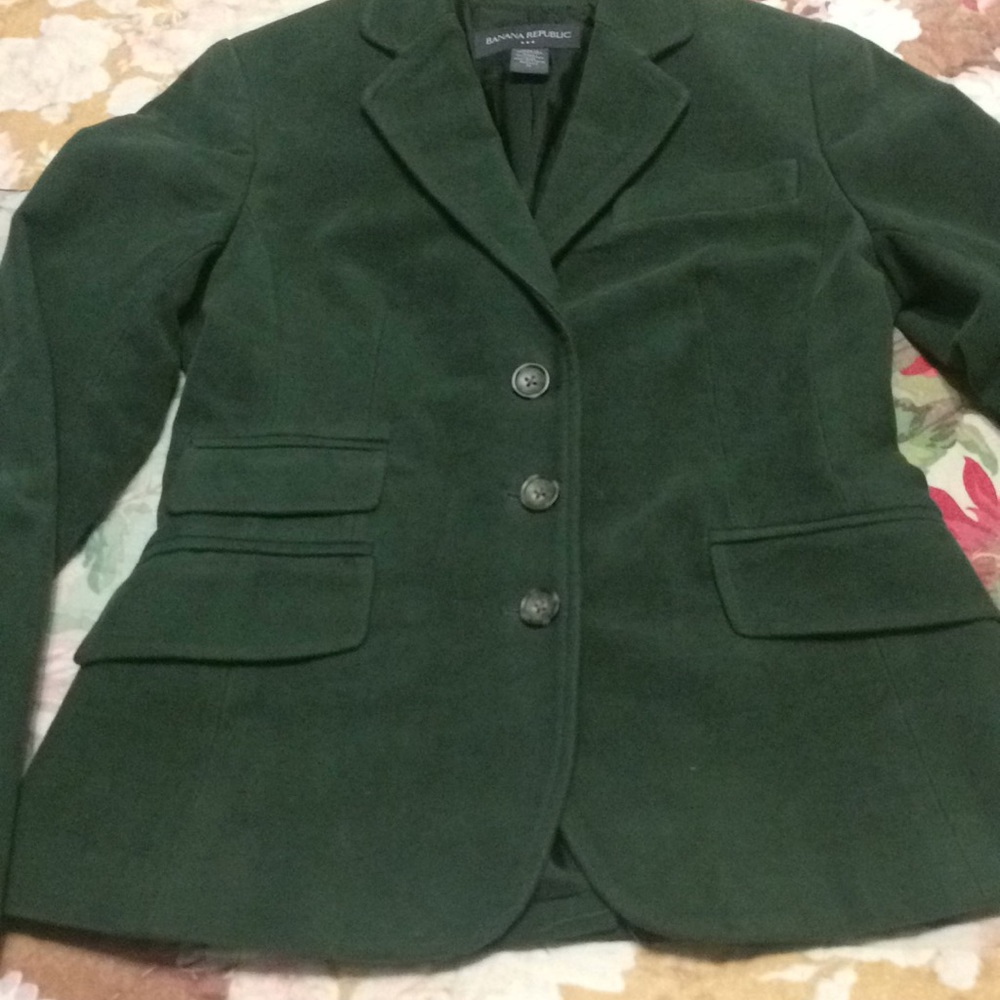 Fitted winter blazer, jacket, coat.